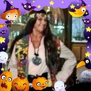 Meet your Posher, Pamela